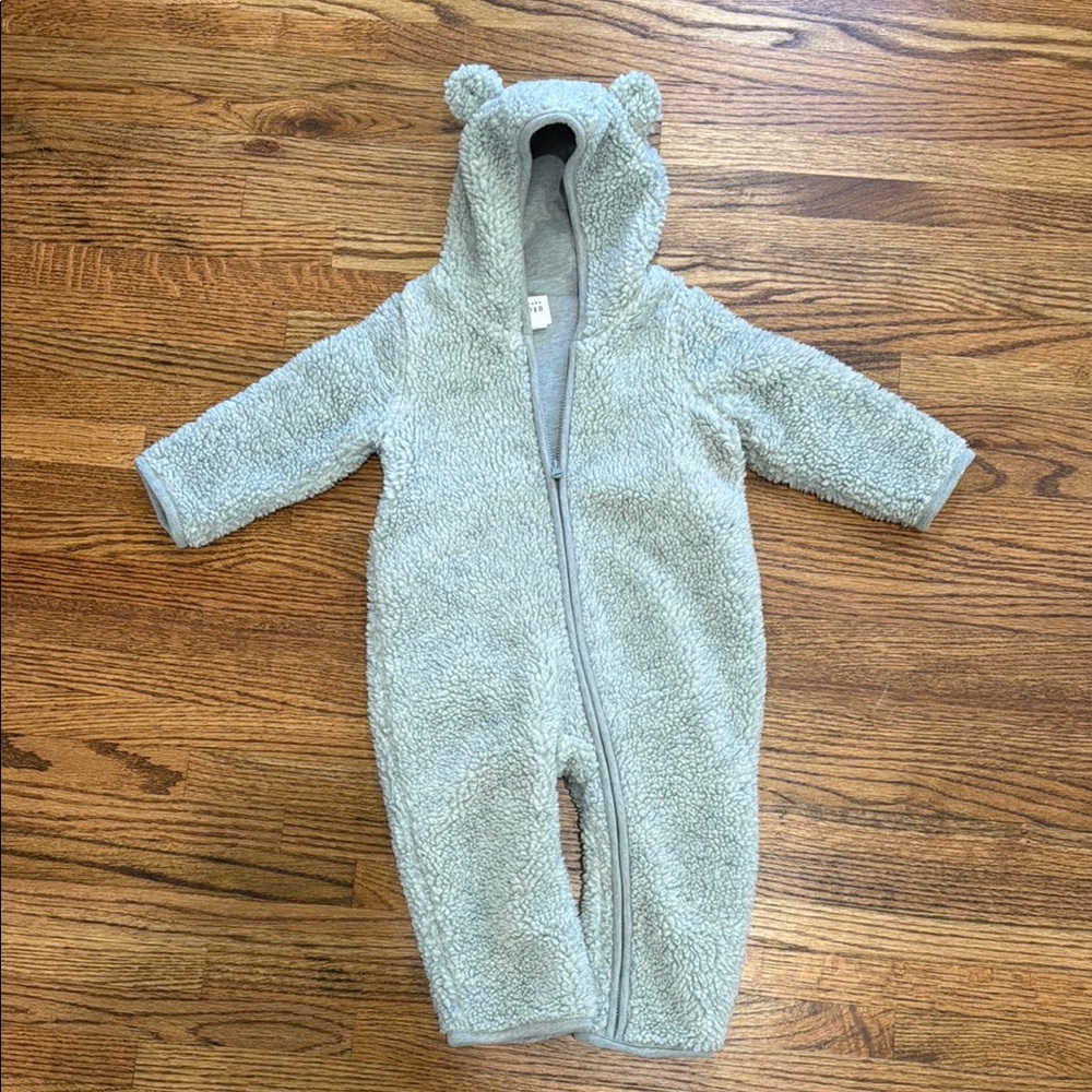 BabyGAP one piece Sherpa fleece coveralls 12-18 months